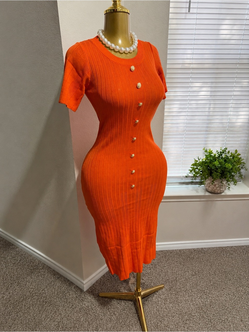 Slim Ribbed Button-Front Midi Dress in Bright Orange